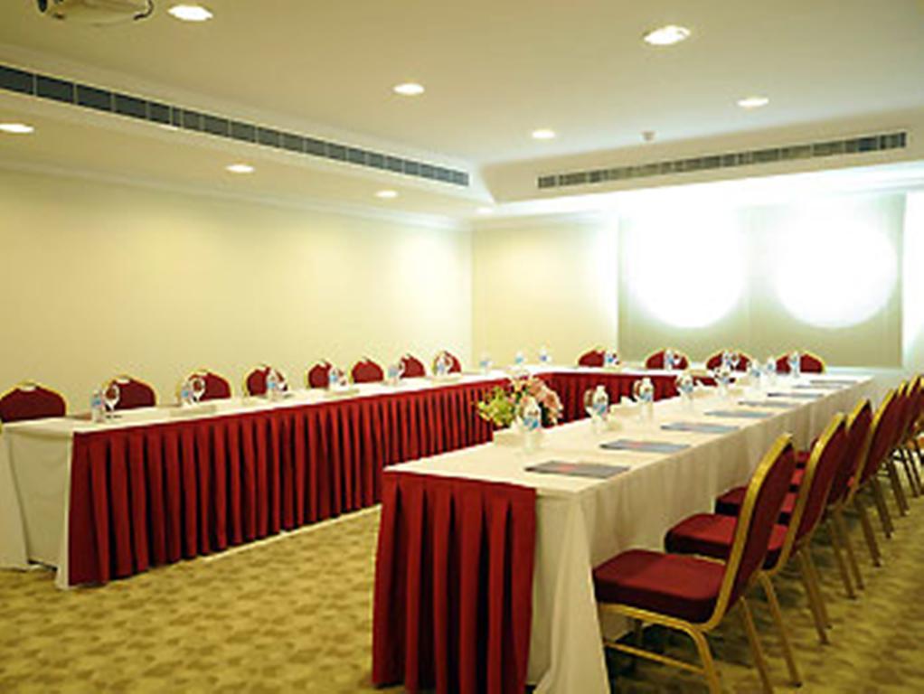 Mercure Value Hotel Riad Exterior foto